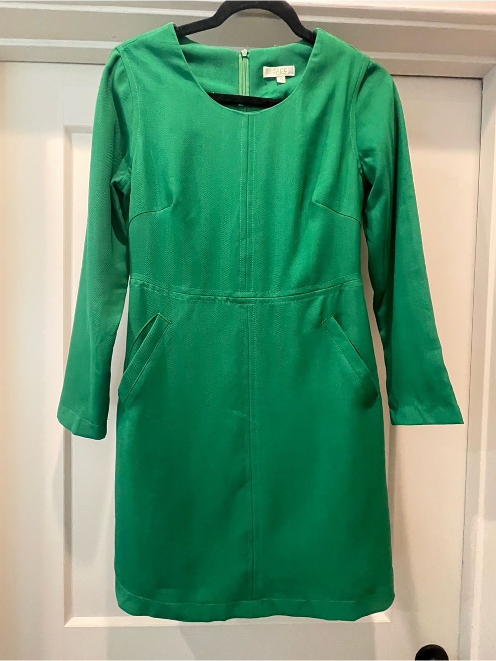 Jade by Melody Tam Emerald Green Long-Sleeve Shift Dress